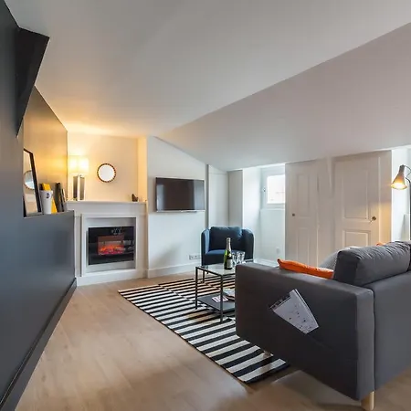 Like Home - Jacobins Apartment *